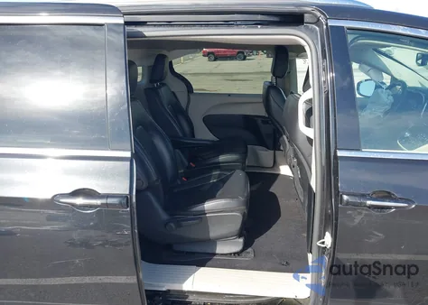 2021 Chrysler Pacifica Hybrid Touring L from USA, damaged, VIN 2C4RC1L73MR586072